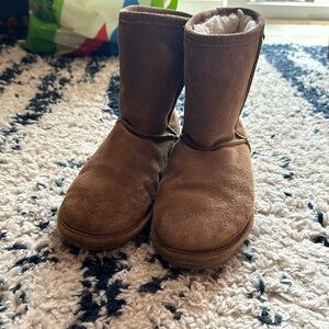 Youth Chestnut Brown Bearpaw Mid Boots